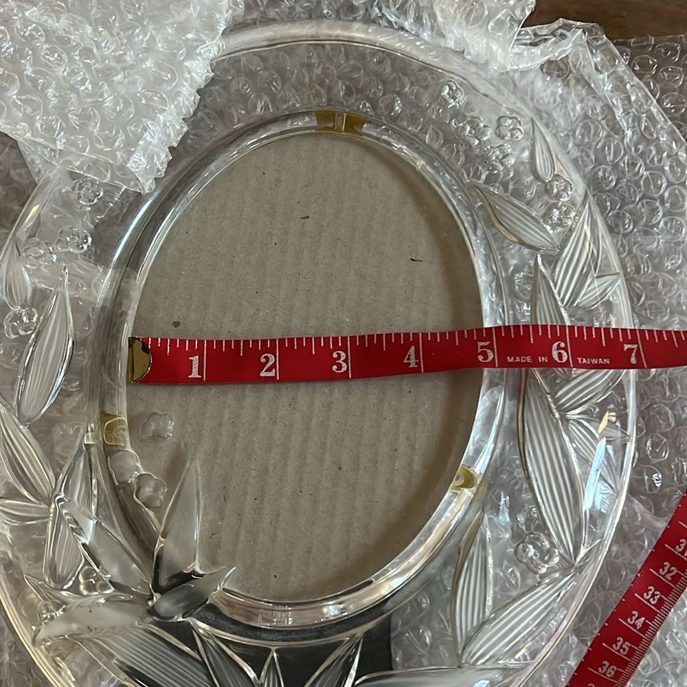 Oval Picture Frame  - Picture 7 of 7